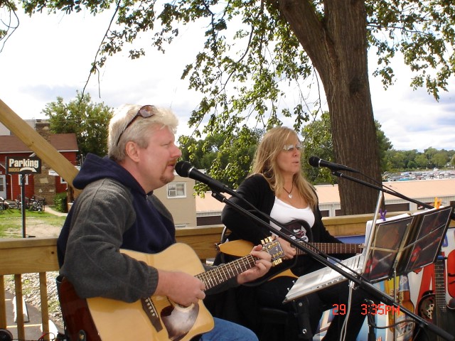 Doc's Bar & Grill - Wauconda