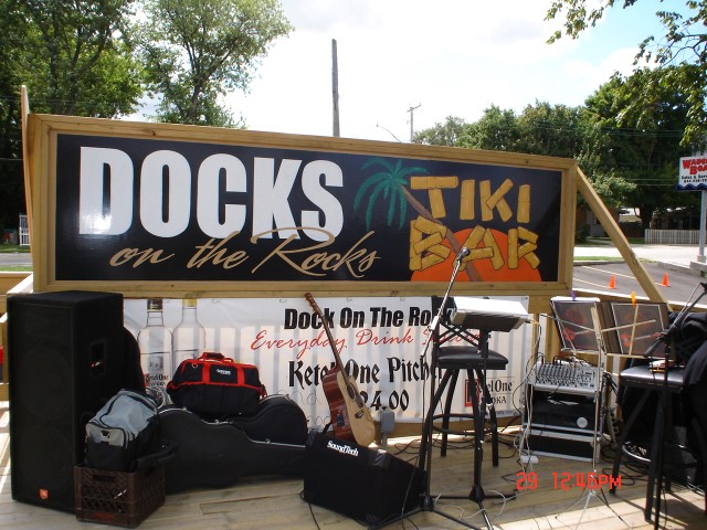 Doc's Bar & Grill - Wauconda